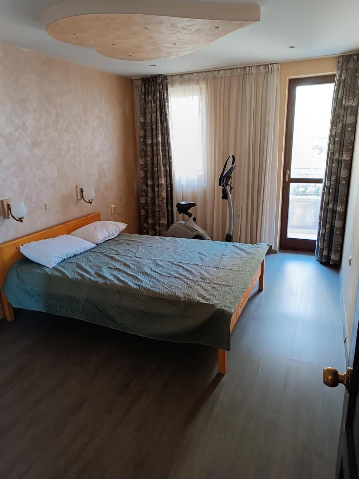 Apartment Marina Varna Esterno foto